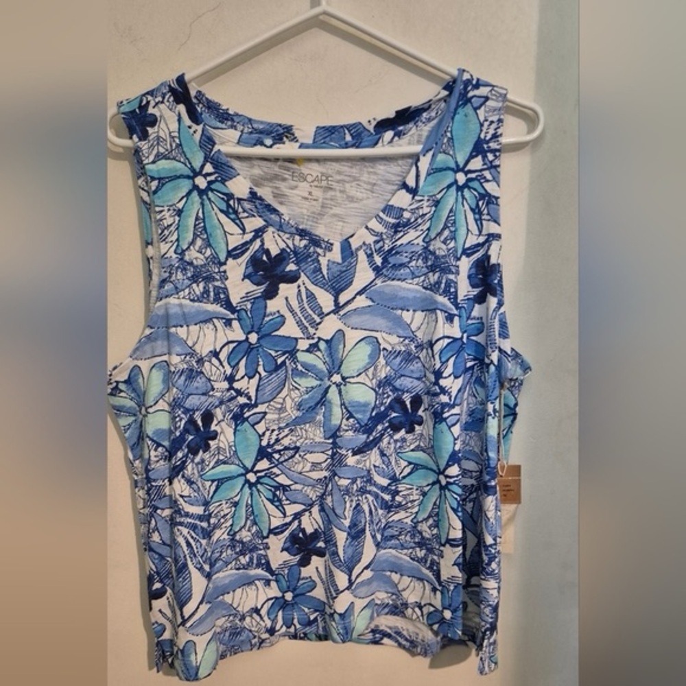 Escape  by Habitat  blue Tank Top